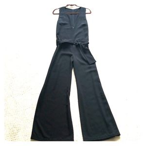 Amazing brand new Karen Zambia jumpsuit